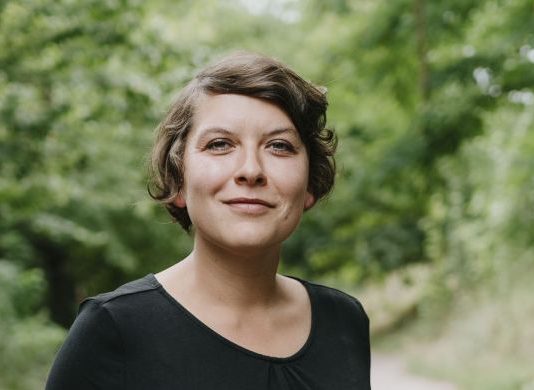 ein Porträt Foto von Janine Bretten
